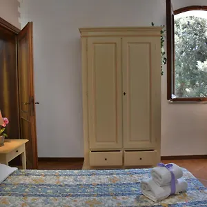 https://hotel-villa-paradiso.it-tuscanyhotel.com